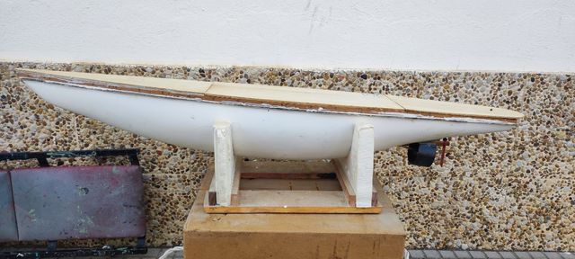 Barco grande  sin terminar 