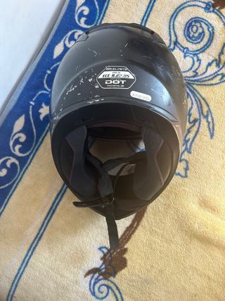 Casco de moto MT HELMETS