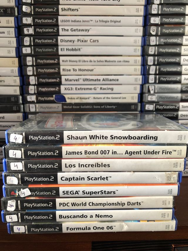 JUEGOS A 4 UNIDAD PS2
