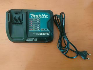 Cargador Rápido Makita para Batería
