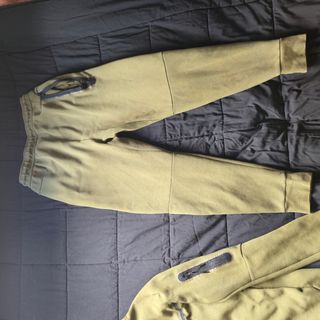 Nike tech fleece Verde Oliva