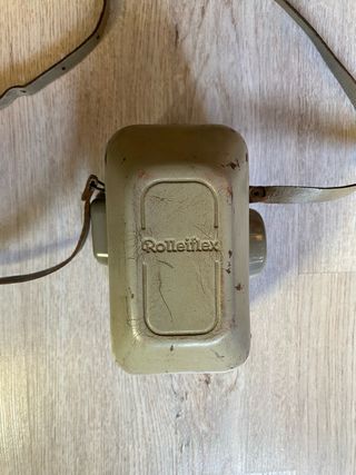 Cámara Rolleiflex 4x4 Baby grey