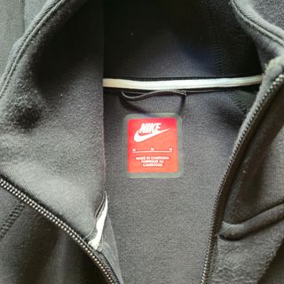 Nike Tech Fleece windrunner Negro