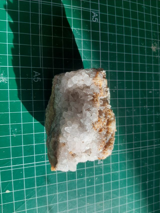 Piedra, cuarzo, gemma, rosa del desierto