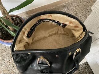 Borsa in pelle morbida a mano molto capiente