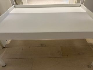 Mueble cambiador de madera