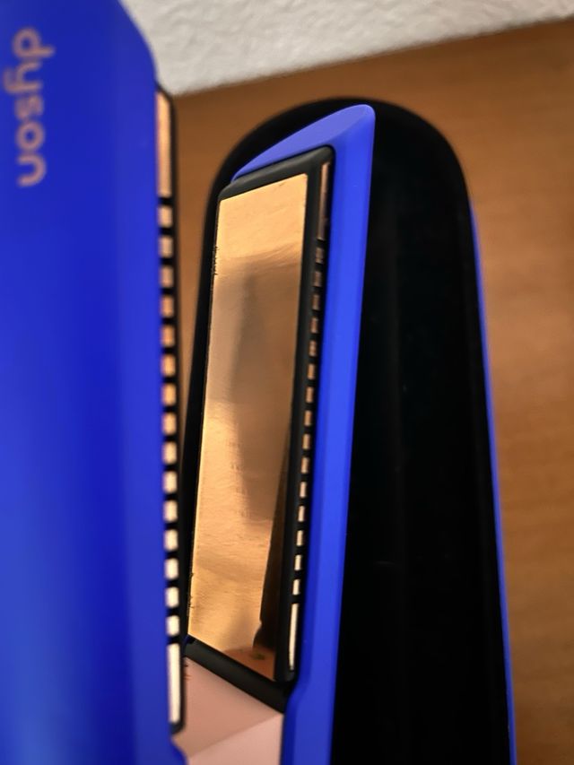 Plancha Corrale Indigo Dyson