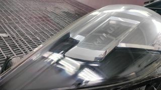 Faro delantero Toyota Hilux 2017