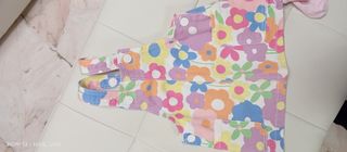 Lotto abbigliamento neonata 