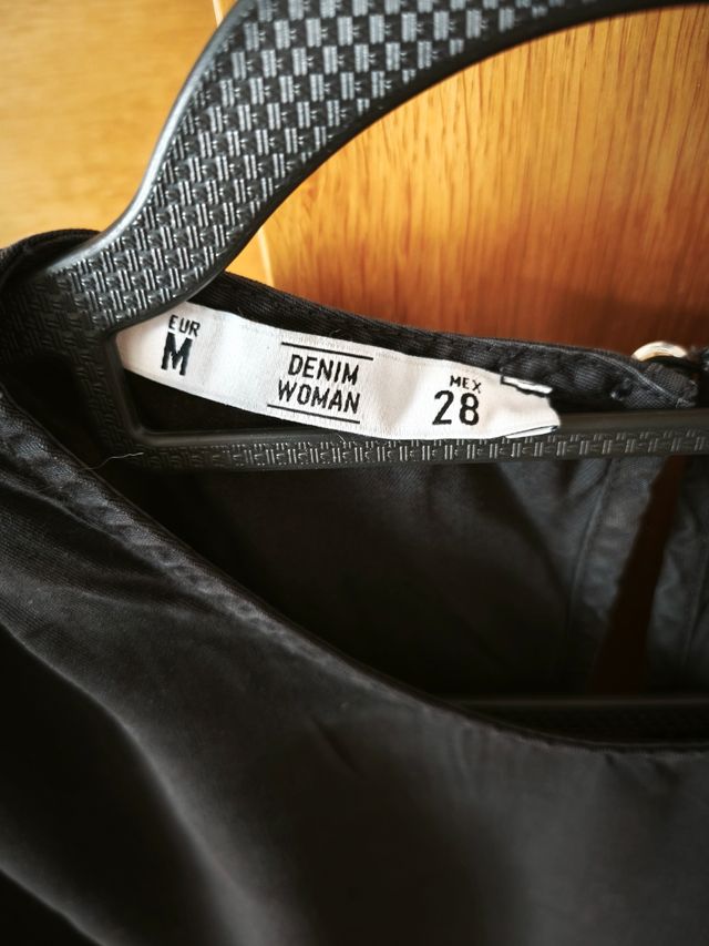 Vestido mujer Lefties