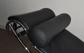 SOFA- CHAISE LONGUE LC4 LE CORBUSIER