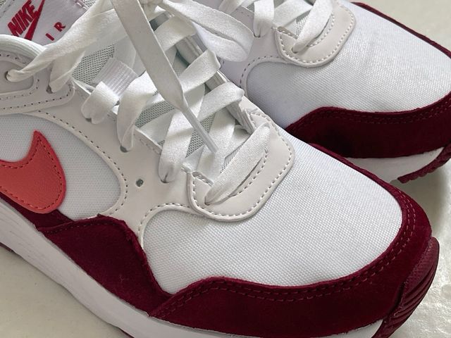 Zapatillas Nike Air granate