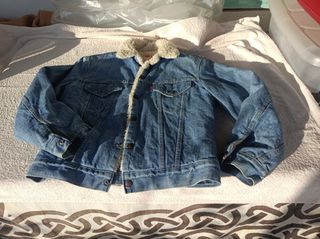 Cazadora vaquera Levis vintage forro 40