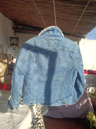 Cazadora vaquera Levis vintage forro 40