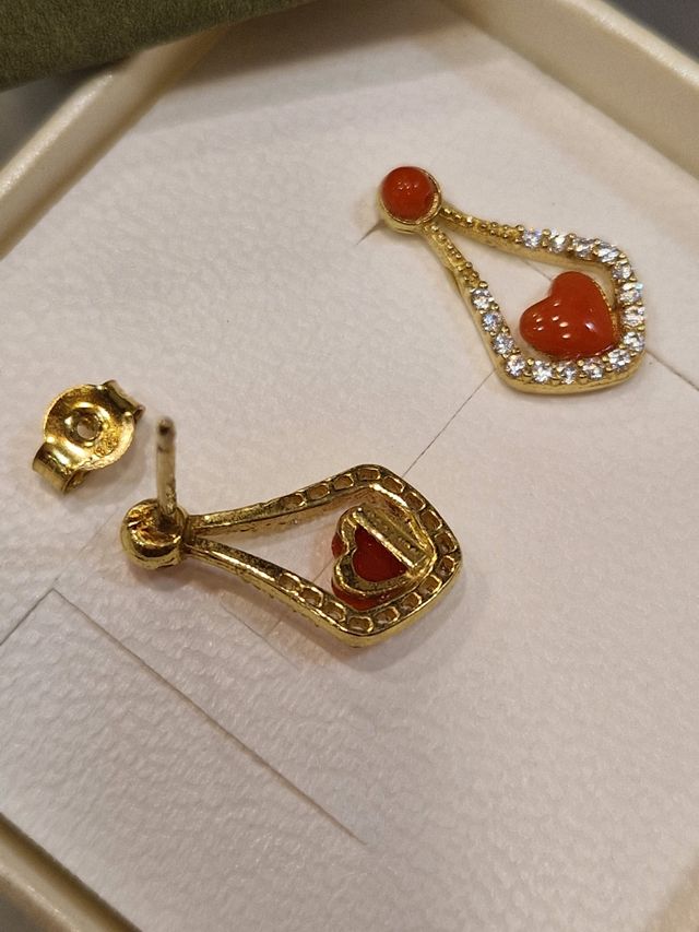 Orecchini Cuori di corallo naturale