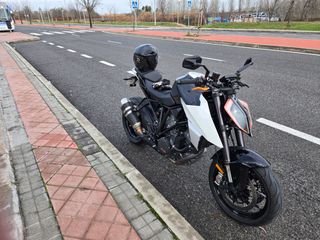 KTM 1290 Super Duke R