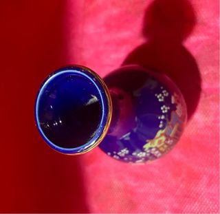 Jarron de fino y excepcional cobalto ribetes oro