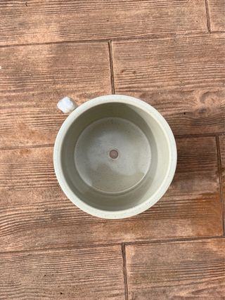 NUEVO! Macetero ceramica con base de hierro