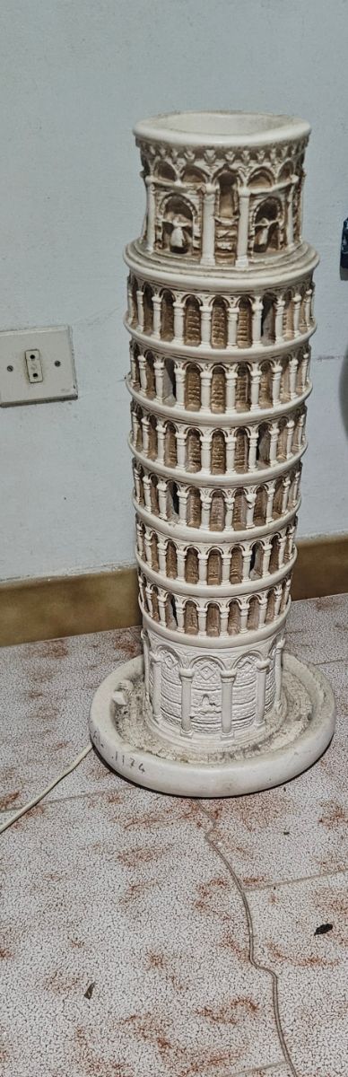 Lampada torre di Pisa alta cm 55