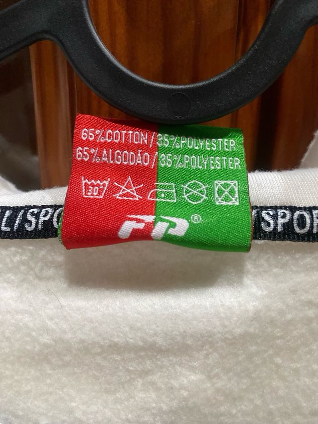 Sudadera deportiva Forca Portugal .