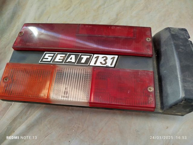 Pilotos traseros de Seat 131