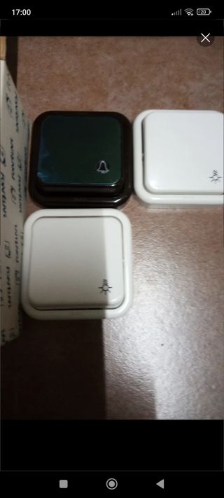 Pulsador timbre Marca FONTINI