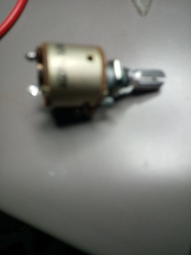 Potenciómetro de volume de audio 