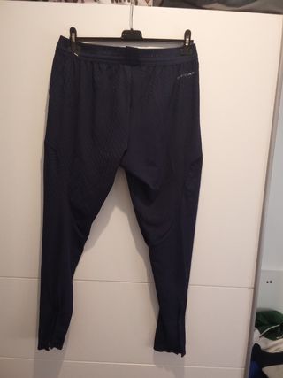 Pantalón hombre Nike de psg nuevo tallaL