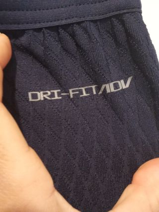 Pantalón hombre Nike de psg nuevo tallaL