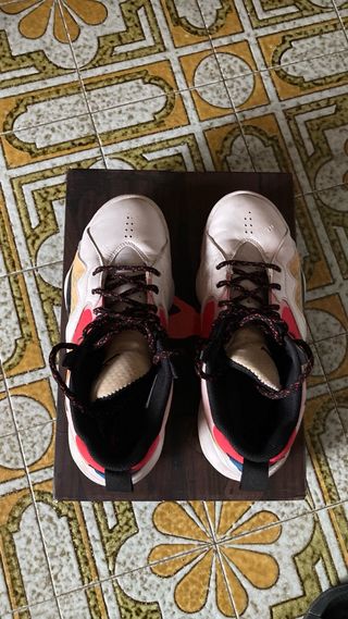 JORDAN ZOOM 92