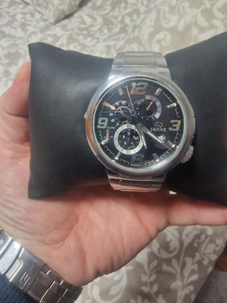 Reloj espectacular Jaguar