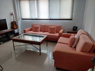 Conjunto de 2 sofás y 6 cojines a juego