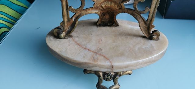 Reloj cuerda antiguo. 