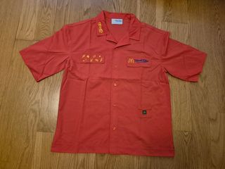 Camisa roja Mc Donalds