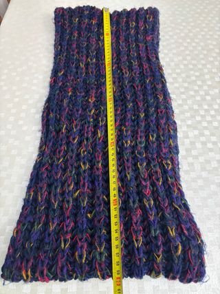 Cuello de lana azul marino