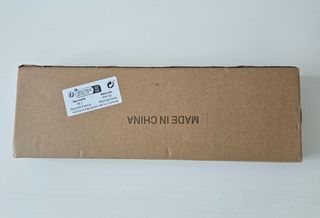 Balda negra con canto en madera