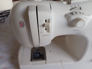 Máquina de coser SINGER Inspiration 4205