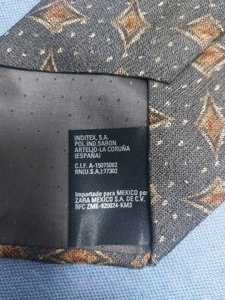 Corbata de Zara 