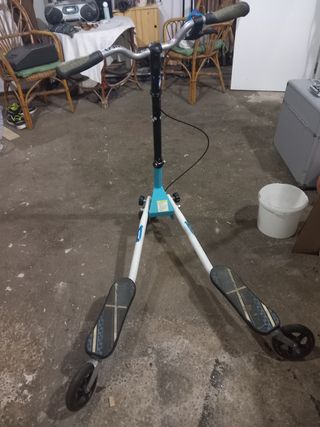 Patinete Trywill en V con freno tres rue