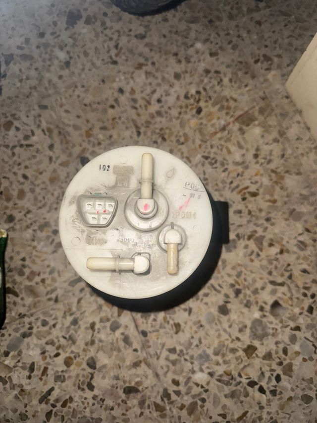 Bomba de combustible Aforador