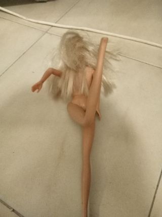 Muñeca tipo Barbie