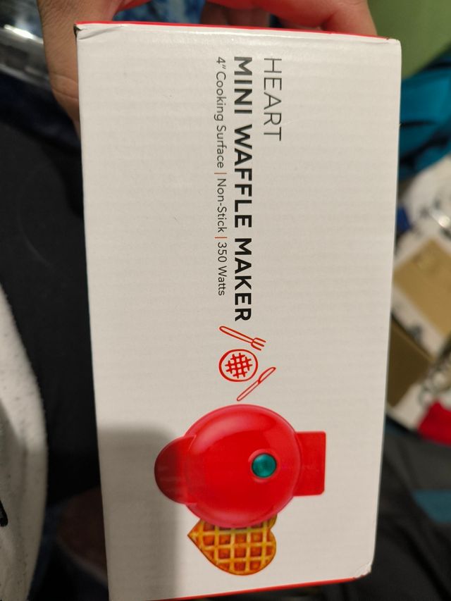 Mini gofrera corazón precintada