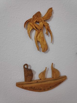 Figuras de madera artesanales