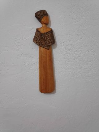 Figuras de madera artesanales