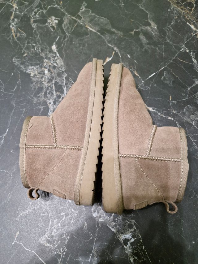 Stivaletti invernali nuovi, n 37