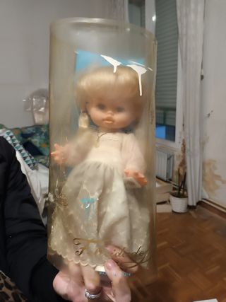 Muñeca Comución "Cotorrita" años 1967