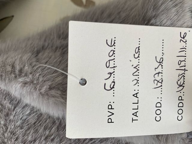 Chaqueta cortita tipo torera en gris nueva