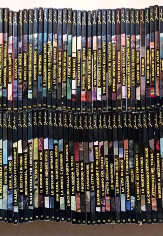 LOTTO di 213 Fumetti - Julia Le avventure...