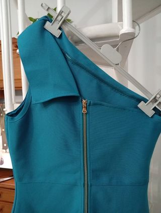 Vestido midi de fiesta