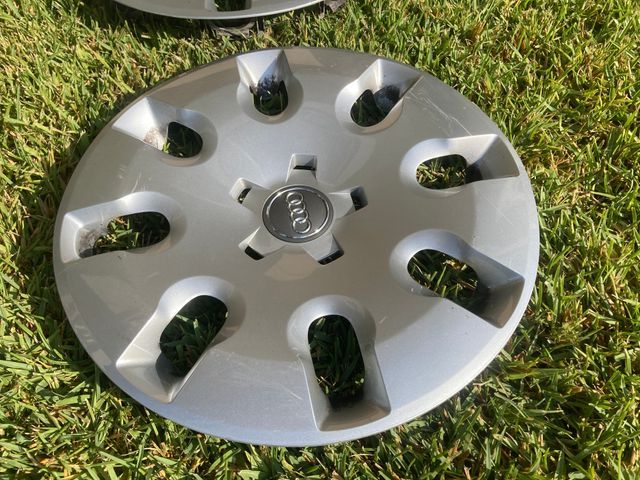 Tapacubo Audi A1 A2 A3 R15